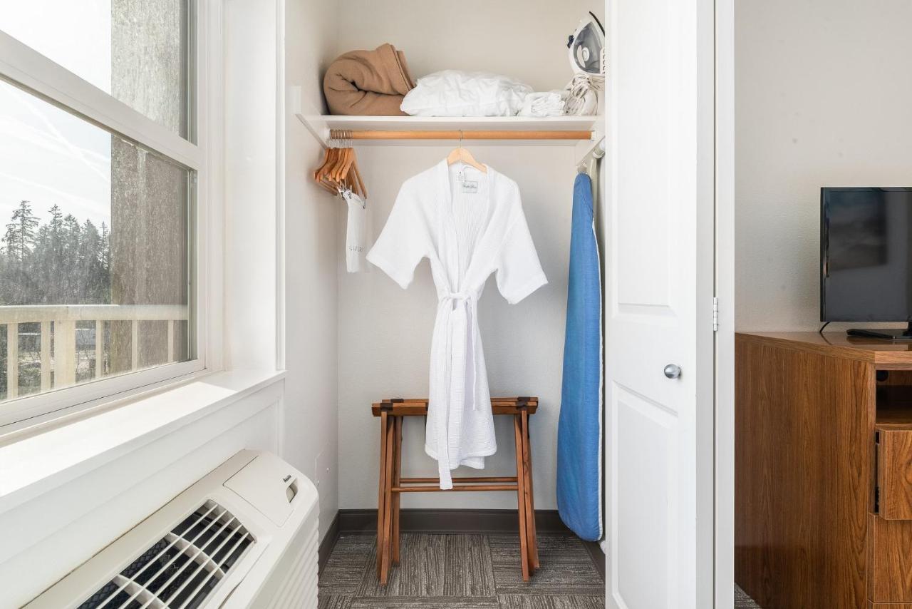 Marshall Suites Bainbridge Island Экстерьер фото