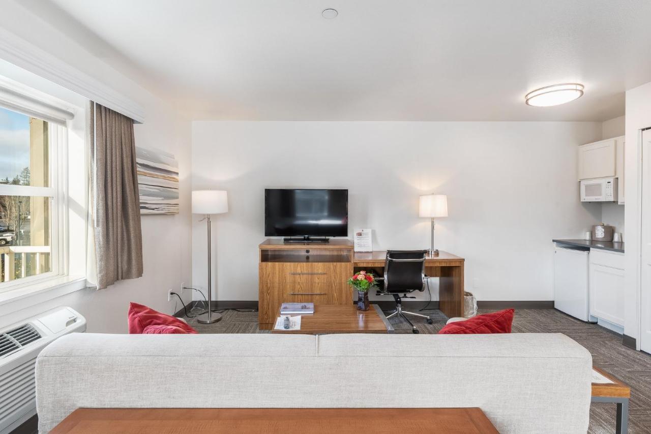 Marshall Suites Bainbridge Island Экстерьер фото