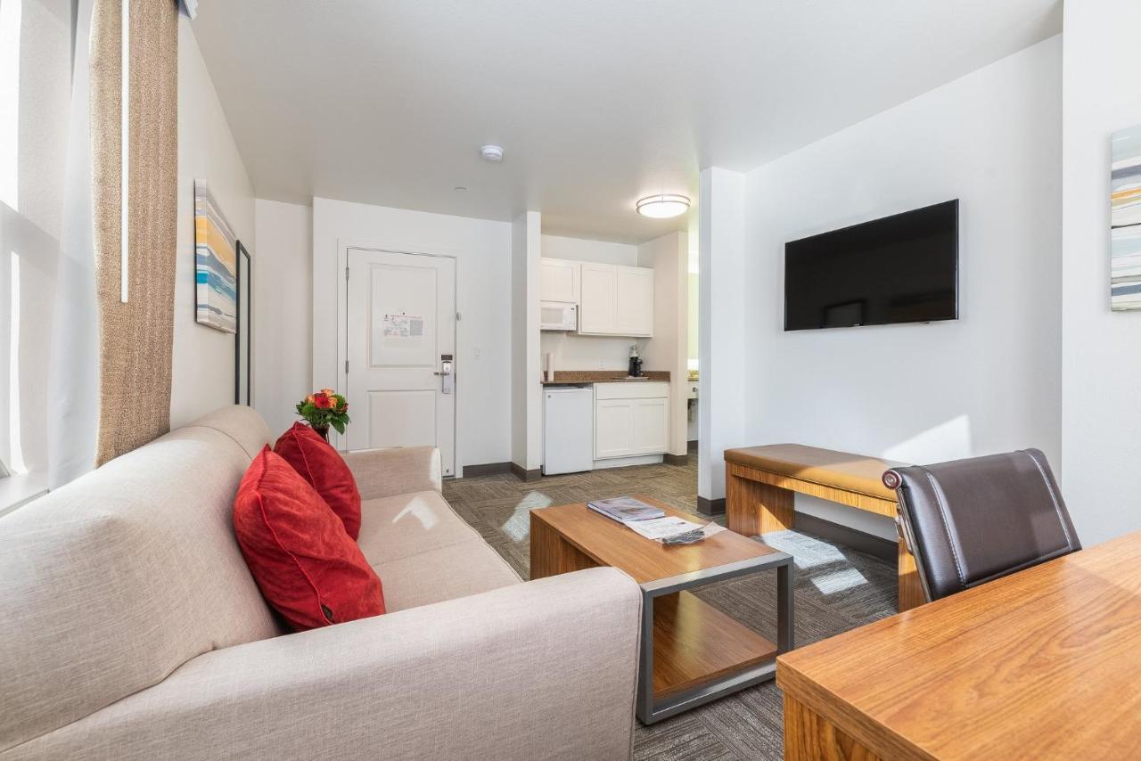Marshall Suites Bainbridge Island Экстерьер фото