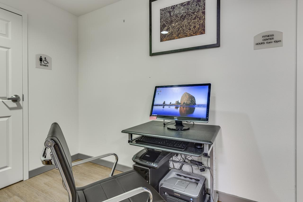 Marshall Suites Bainbridge Island Экстерьер фото